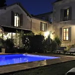 Oda ve Kahvaltı D'hotes Maison La Porte Rouge Niort