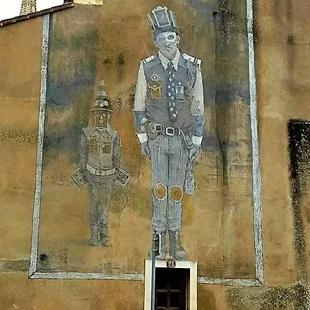 Oda ve Kahvaltı D'hotes Maison La Porte Rouge