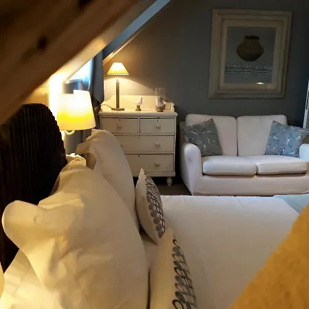 Maison La Porte Rouge Bed & Breakfast