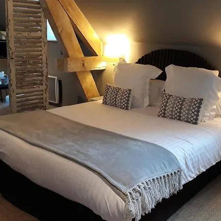 Maison La Porte Rouge