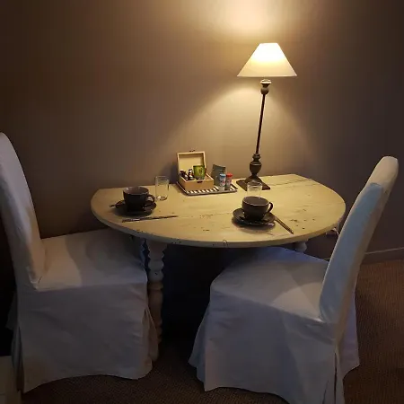 Bed & Breakfast Maison La Porte Rouge Niort
