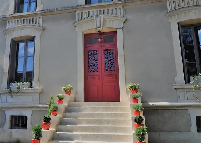 Bed & Breakfast Maison La Porte Rouge