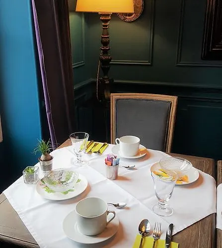 Maison La Porte Rouge Niort