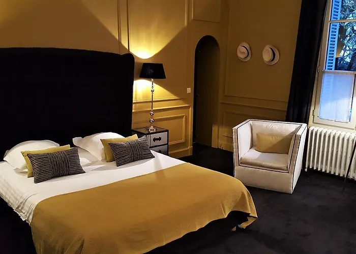 Bed & Breakfast Maison La Porte Rouge