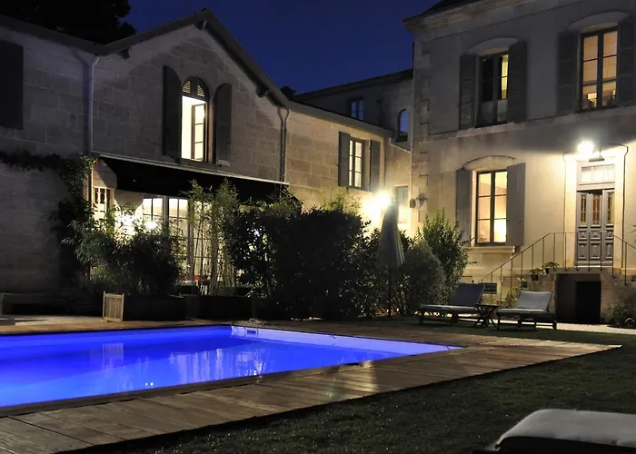 Bed & Breakfast Maison La Porte Rouge Niort